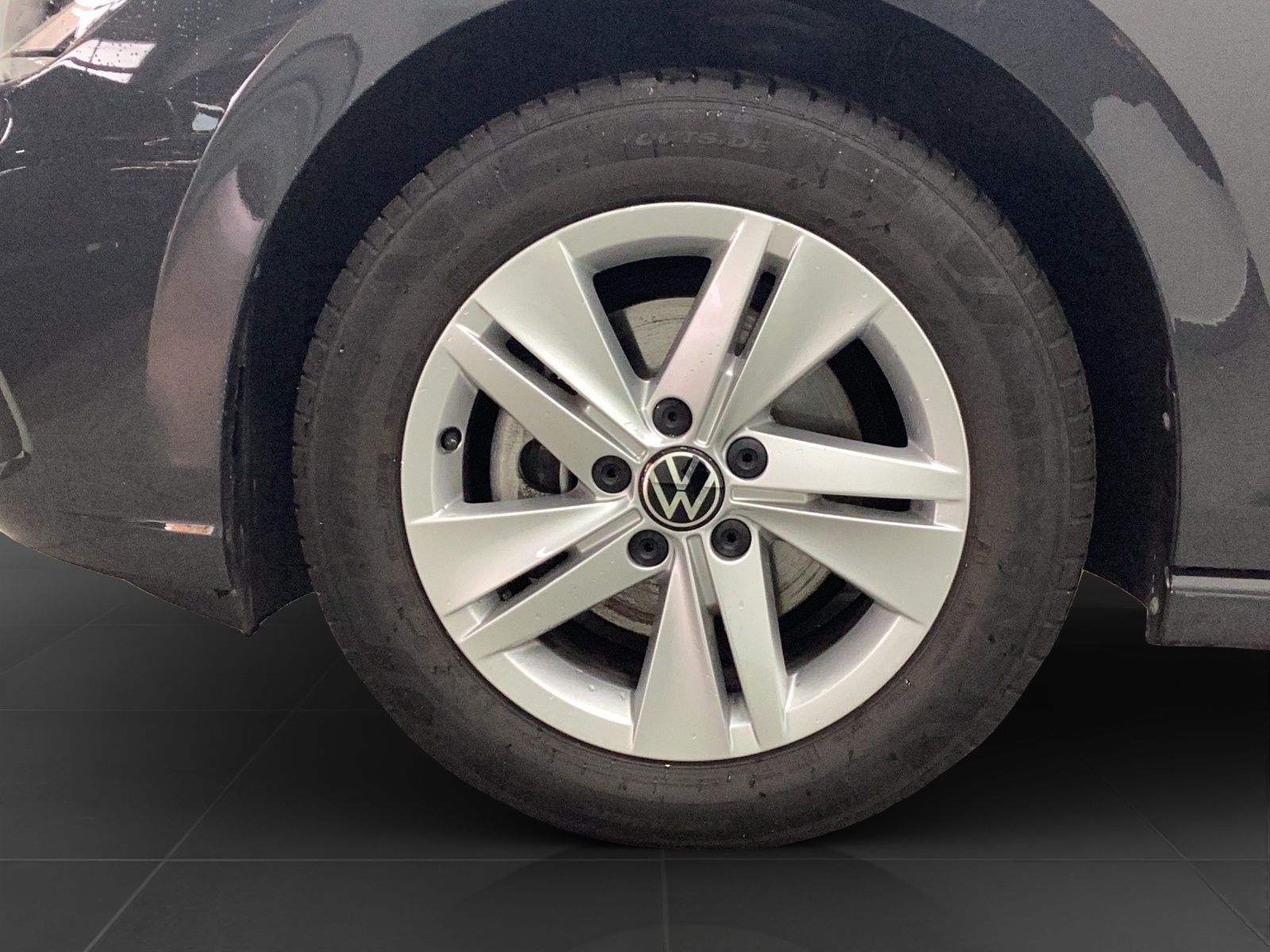 Volkswagen Golf - Bild 7