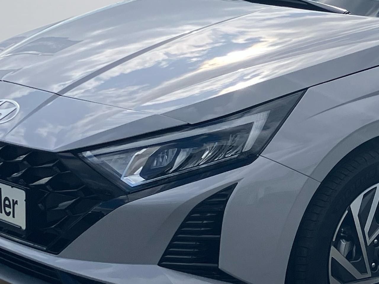 Fahrzeugabbildung Hyundai i20 TREND *Lichtpaket*Komfortpaket* 4xSHZ AUT LM