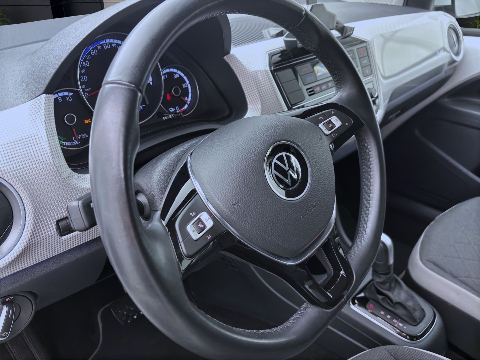 Volkswagen e-up! - Bild 12