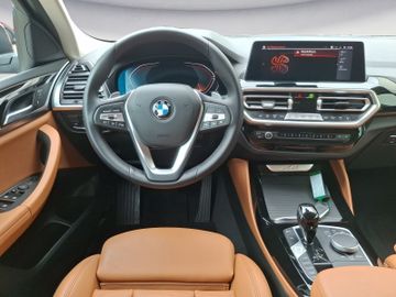 BMW X4 - 11