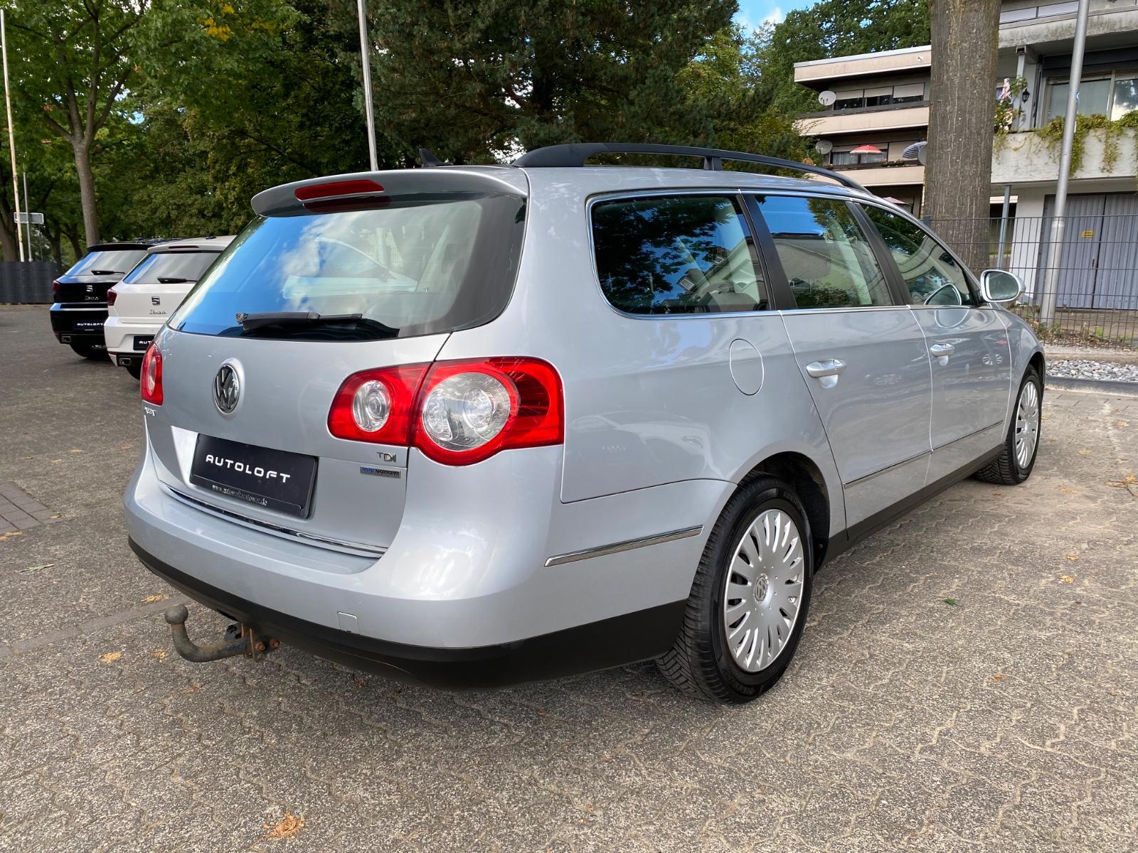 Volkswagen Passat 2010 — engine 1.598 cm³, 105 HP (77kW)