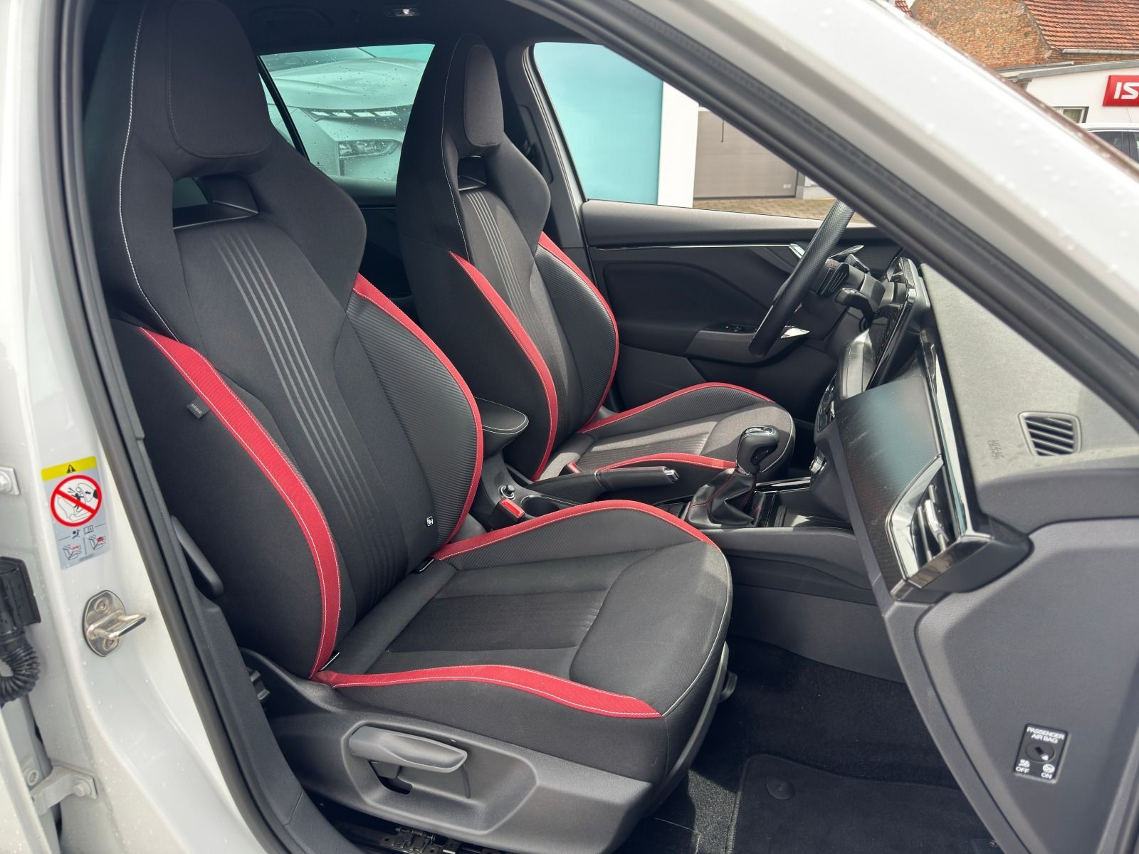 Fahrzeugabbildung SKODA Kamiq 1.5 TSI Monte Carlo*AHK*RFK*ACC*eHeck