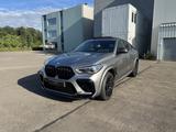 BMW X6 M B/W - gebrauchte BMW X6 M aus dem Jahr 2021