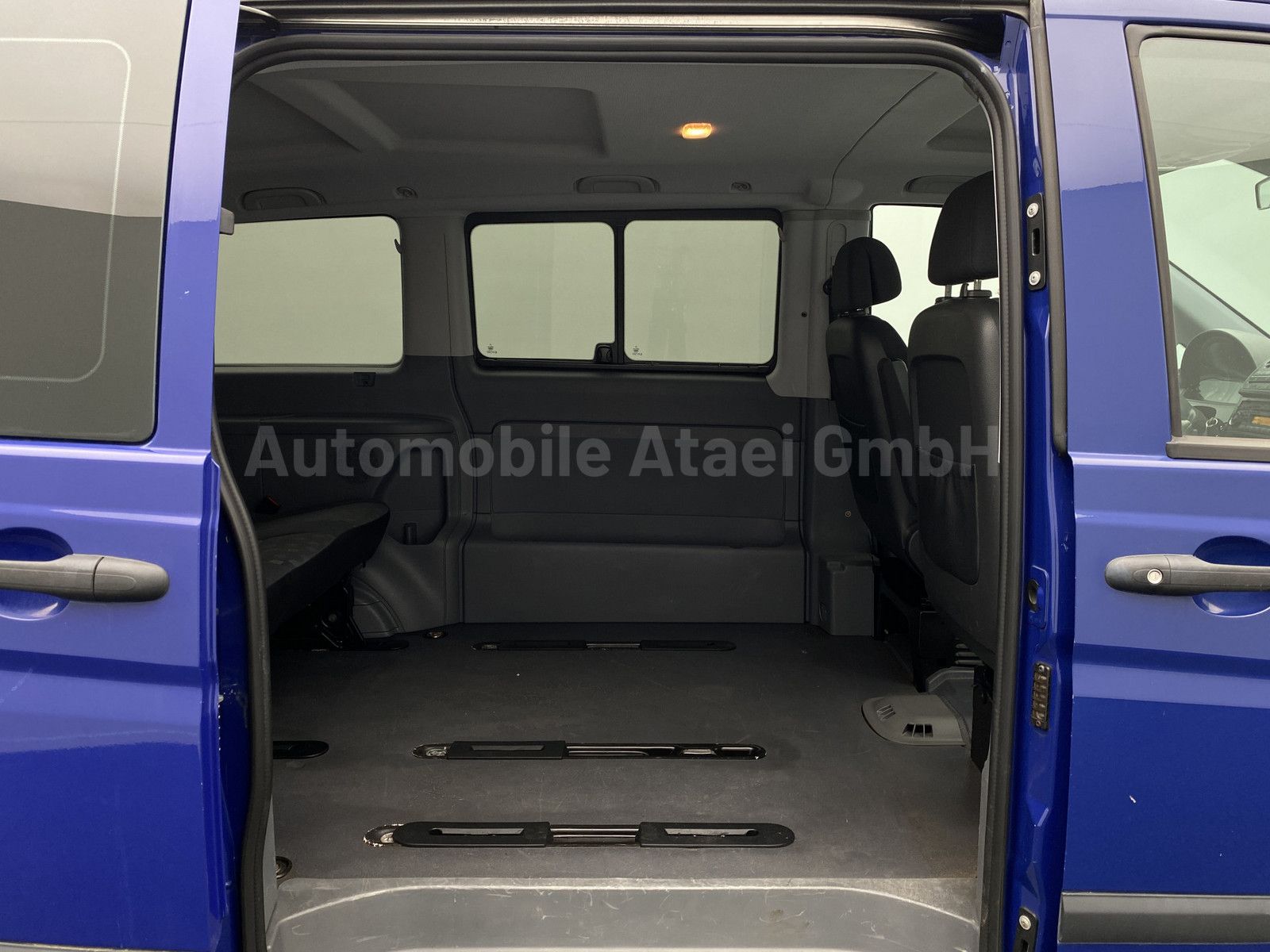 Fahrzeugabbildung Mercedes-Benz Vito 111 CDI lang Kombi 5-SITZE+TOP ZUSTAND 1377