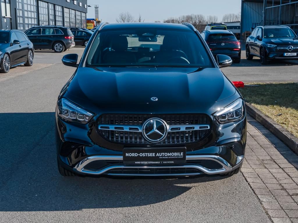 Mercedes-Benz GLA 200 PROGRESSIVE DISTRO NAVI AHK KAMERA SHZ imagem 3