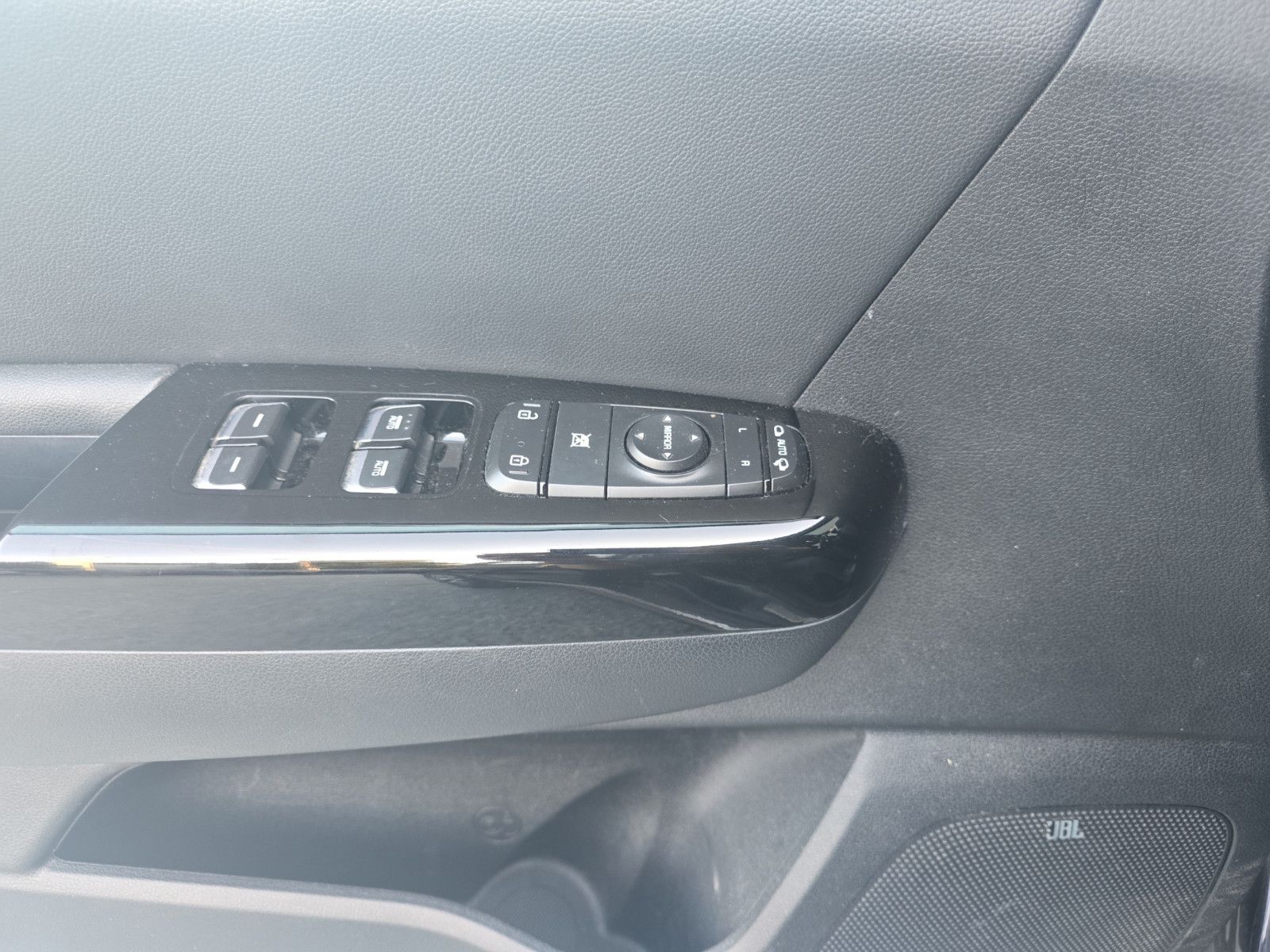 Fahrzeugabbildung Kia Sportage GT-Line 4WD AUTOMATIK LEDER KAMERA AHK