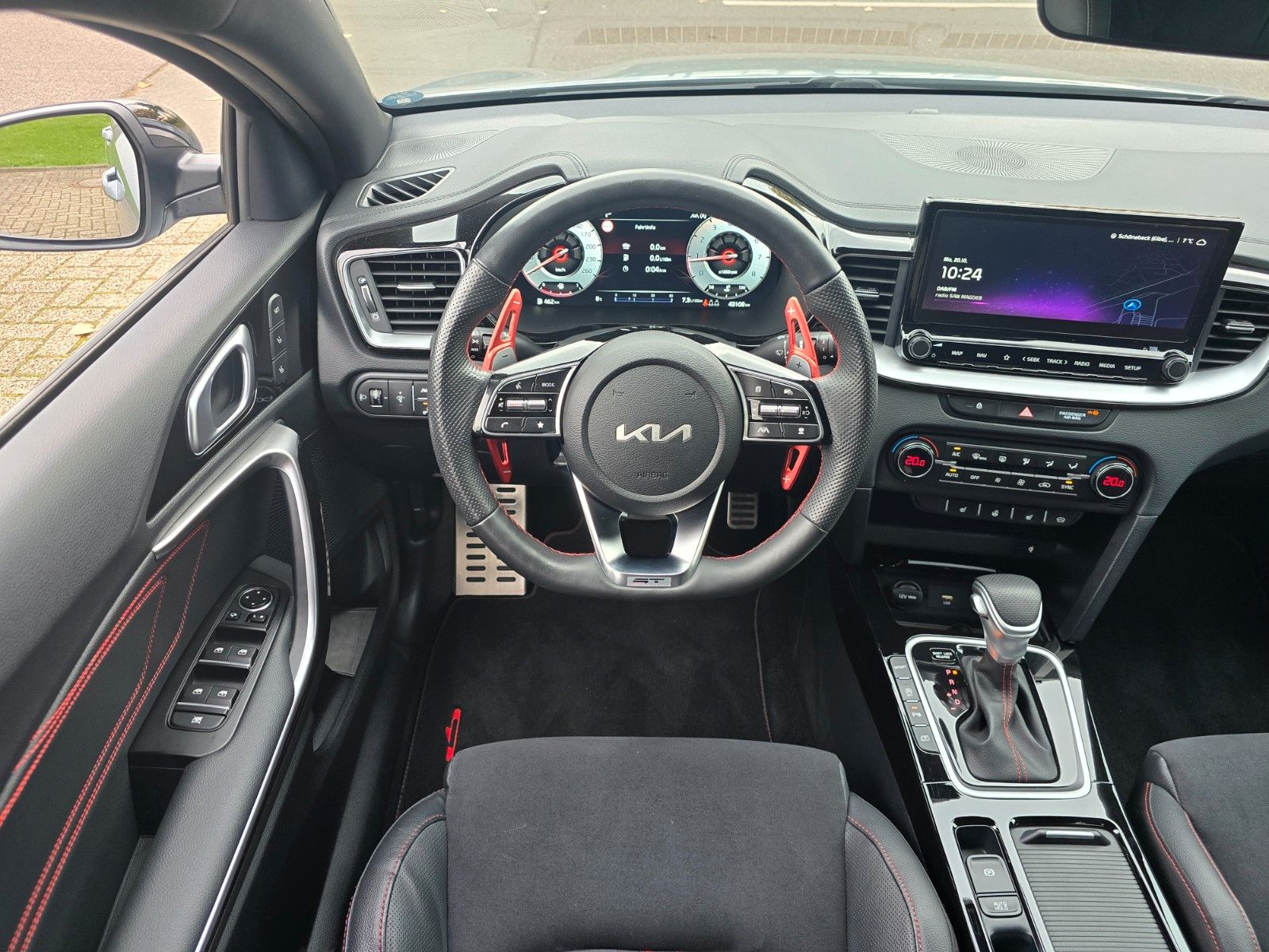 Fahrzeugabbildung Kia ProCeed 1.6 T-GDI DCT GT WKR Bastuck JBL KOM