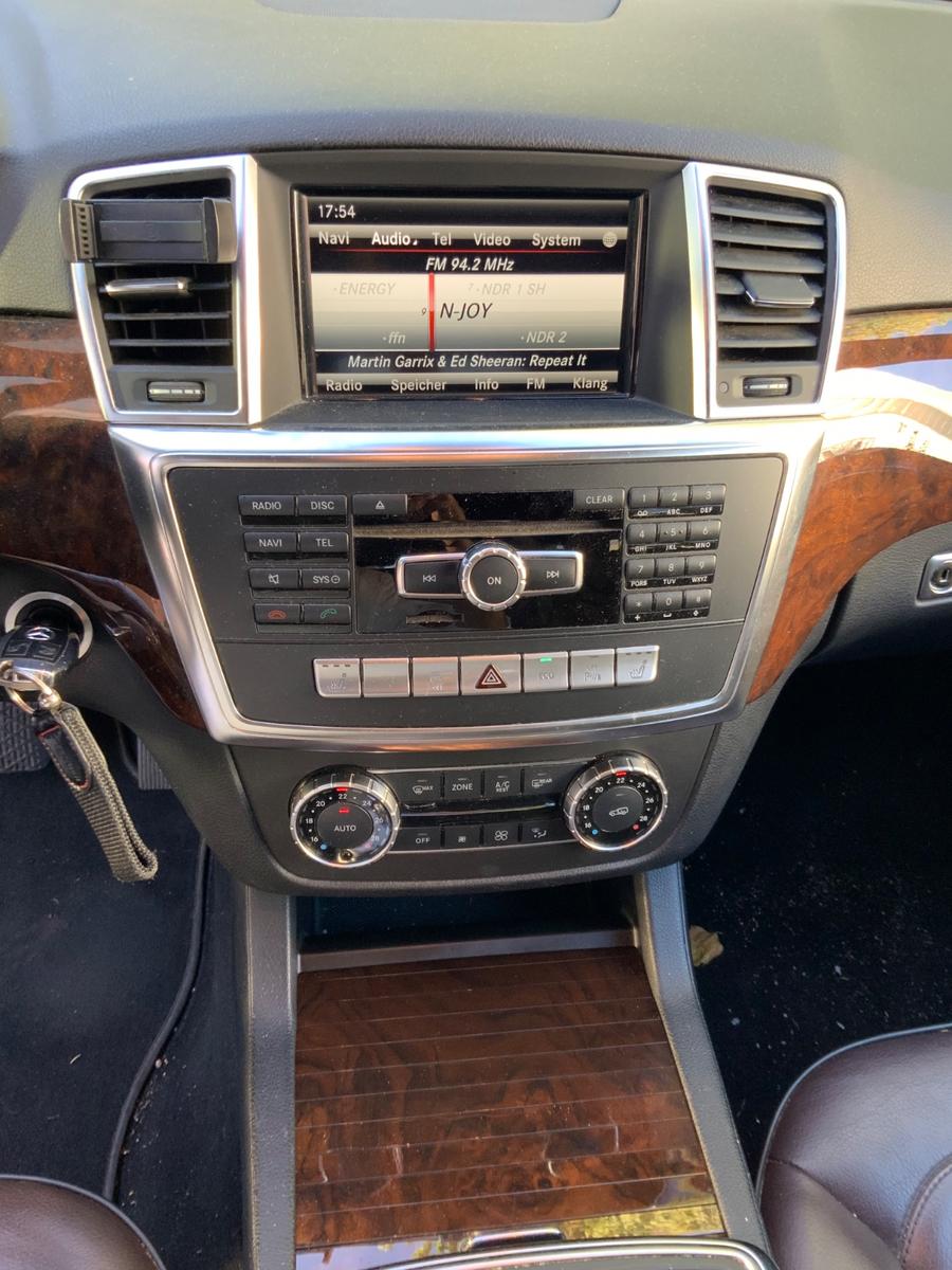 Mercedes-Benz ML 350 CDI BlueTec 4Matic 2.Hand/Scheckheft
