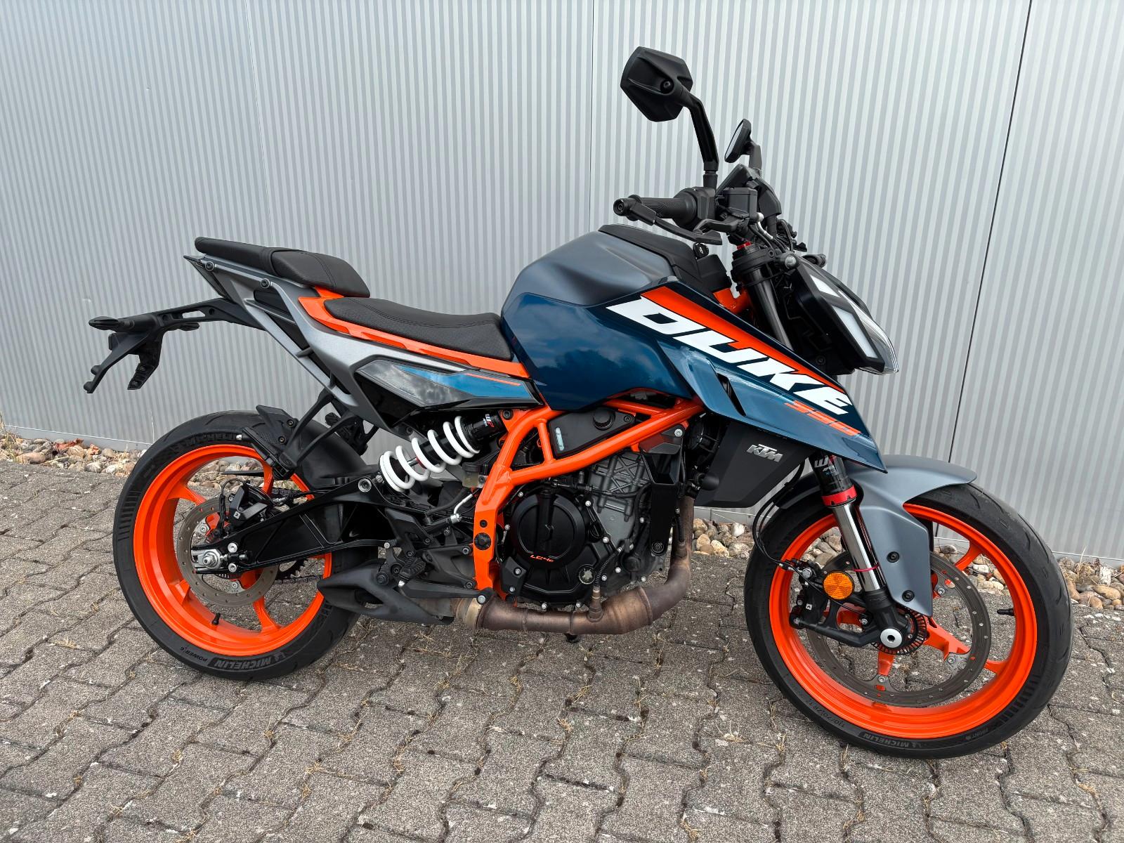 KTM 390 Duke 2024