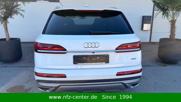 Audi Q7 - 2
