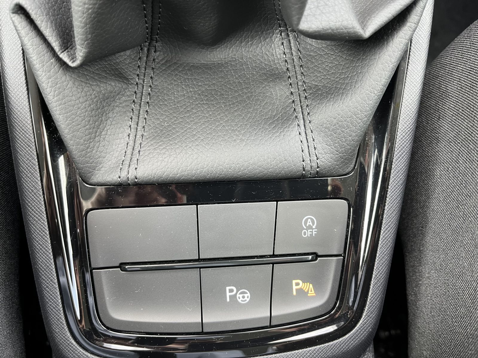 Fahrzeugabbildung SKODA Kamiq 1.0 MT "Clever" CNG Kam.,el.Heckkl.uvm
