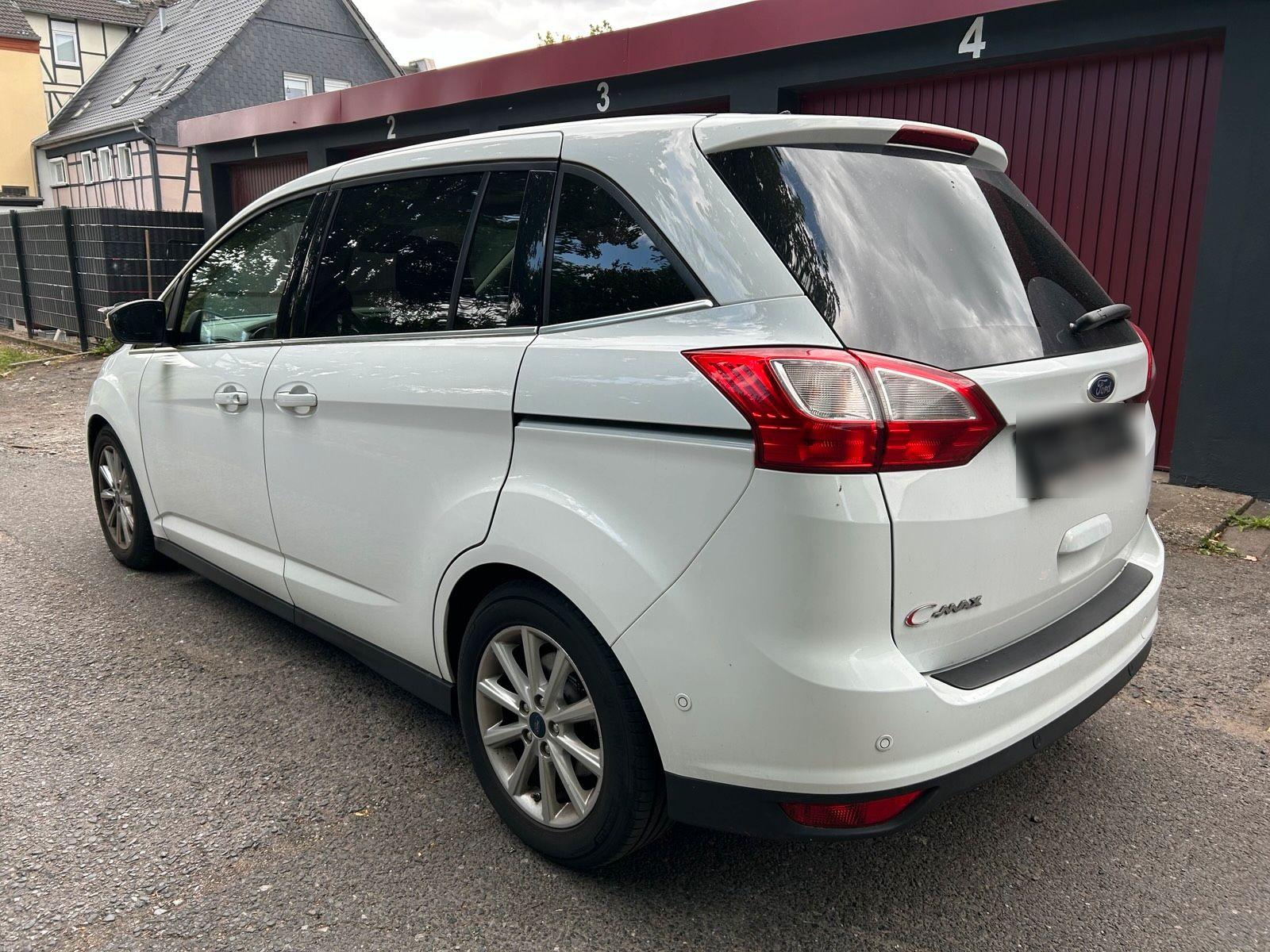 Ford Grand C-MAX 2015 — engine 125 HP (92kW)