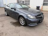 Mercedes-Benz C 250 C Coupe C 250 CDI BlueEfficiency - Mercedes-Benz C 250: Cdi Blueefficiency