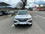 Dacia Spring Electric Essential CCS - silberne Dacia Spring