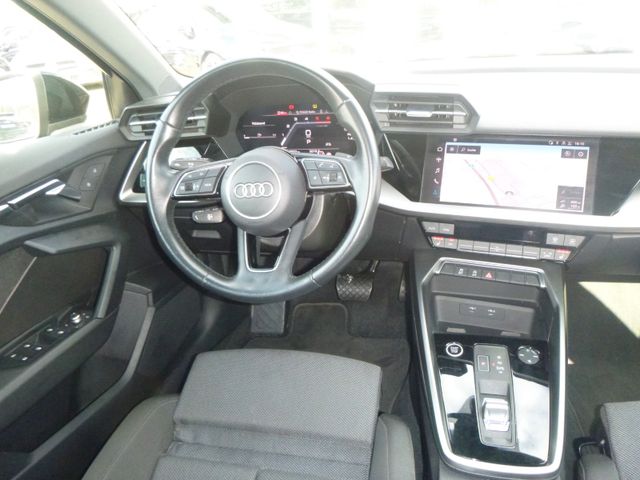 Fahrzeugabbildung Audi A3 Limo 30 TDI >AUT/NAVI/Sitzheiz/PDC<