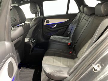 Mercedes E 300 - 7