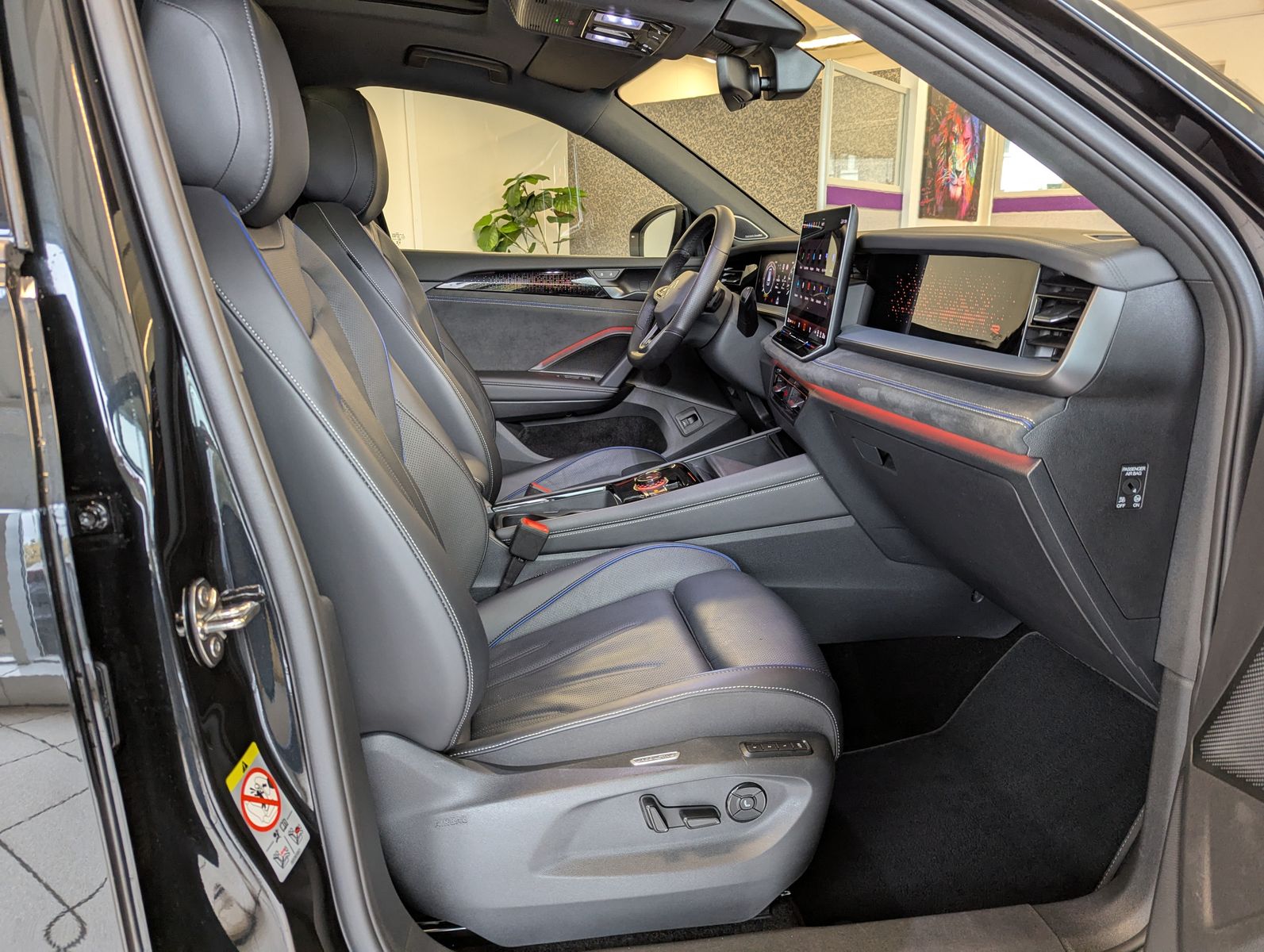 VW Tayron 2.0 R-Line Leder Launch Pano Black AHK 20 - Image 16