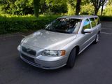 Volvo V70 2.4D AWD Momentum 133kW Automatik Momentum - Volvo V70 mit Diesel-Antrieb: Awd
