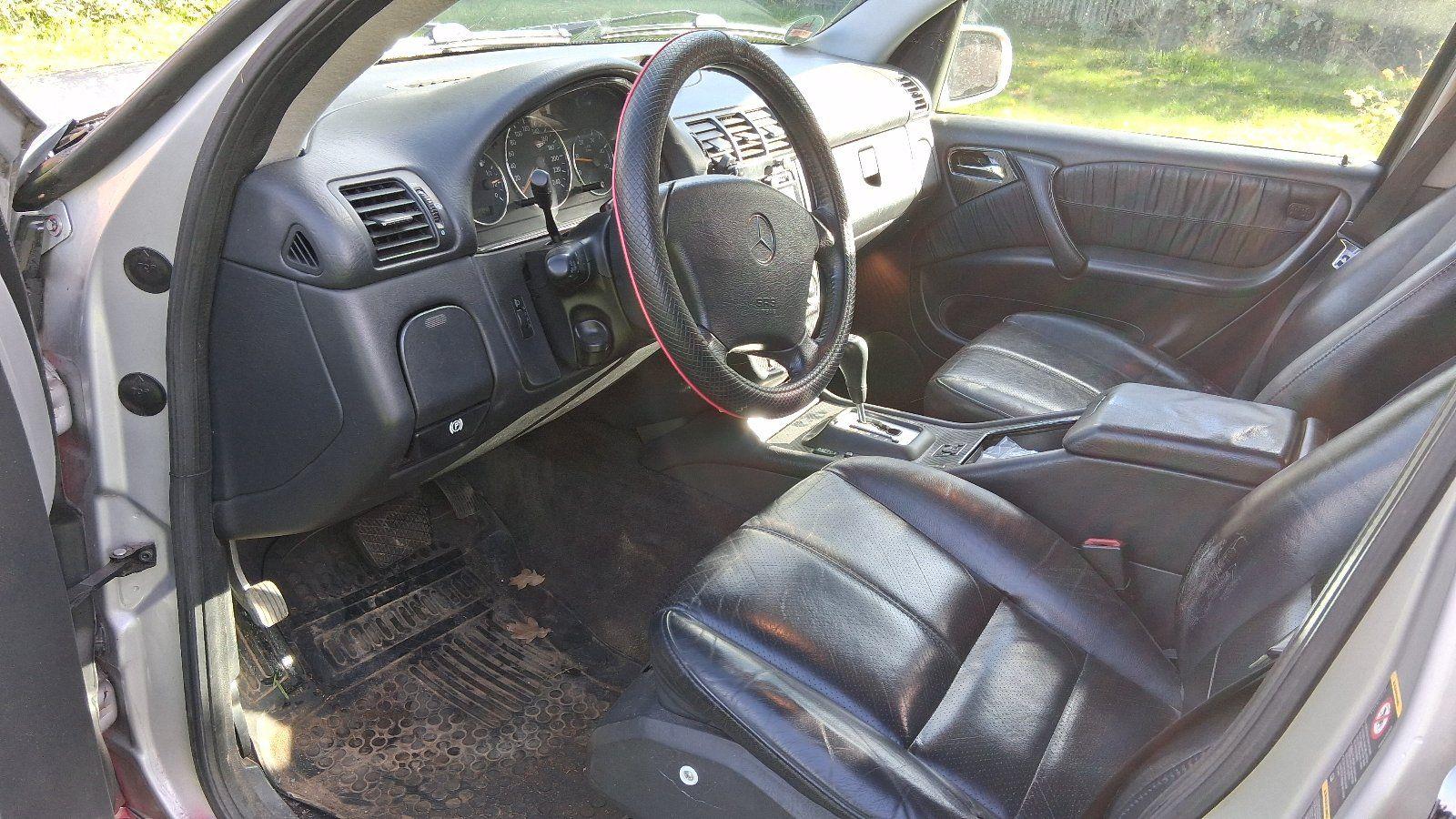 Mercedes-Benz ML270 2004 — photo 9