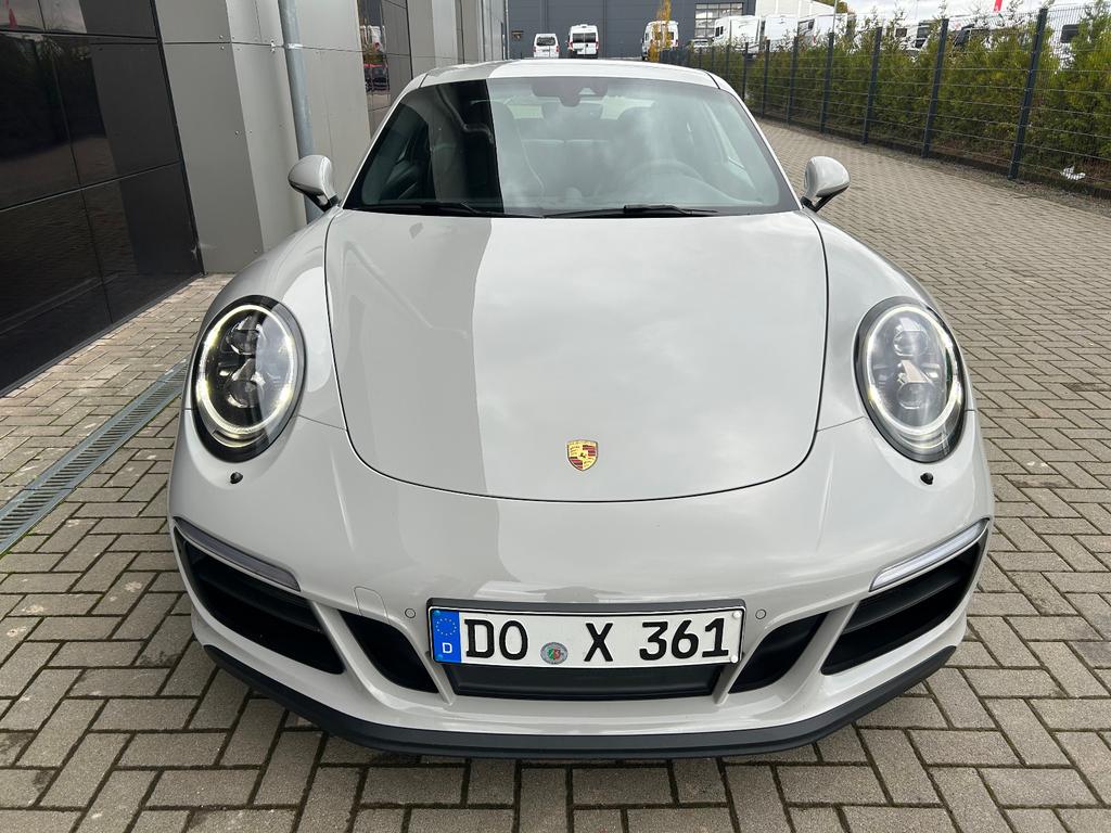 Porsche 991