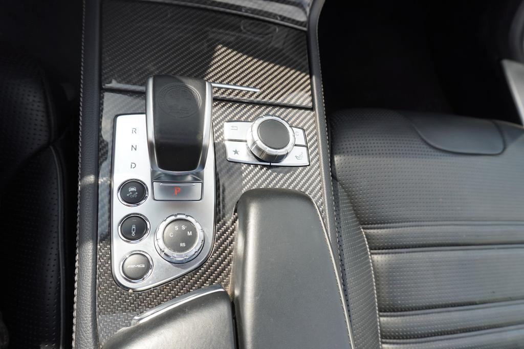 Mercedes-Benz SL 63 AMG