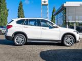 BMW X1 sDrive18d PANO RFK PDC V+H DAB Parkass. LM - gebrauchte BMW X1 aus dem Jahr 2022
