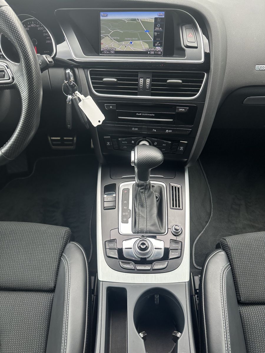 Fahrzeugabbildung Audi A5 Sportback 2.0 TDI Aut. S-Line NAV+XEN+B&O+ACC