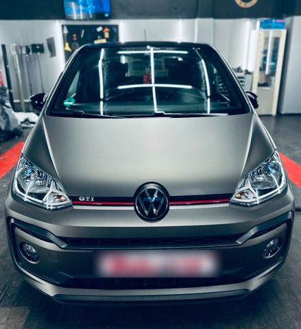 Volkswagen up GTI