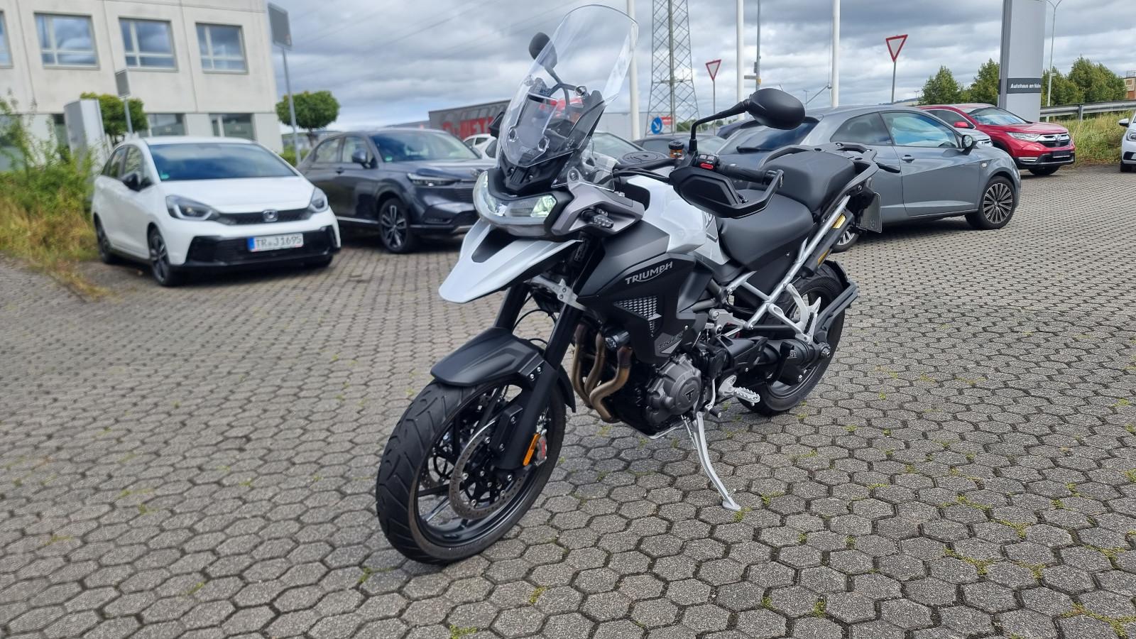 Triumph Tiger 1200 GT Pro