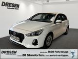 Hyundai i30 1.4 SELECT /Spurhalteassistent/ MP3 / PDC hi - Hyundai i30 mit Benzin-Antrieb: Weiß, Limousine, 1.4