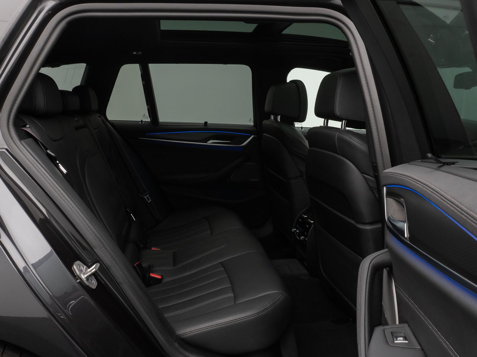 Fahrzeugabbildung BMW 540d xD M Sport Pro Laser Panorama HUD DAB H/K