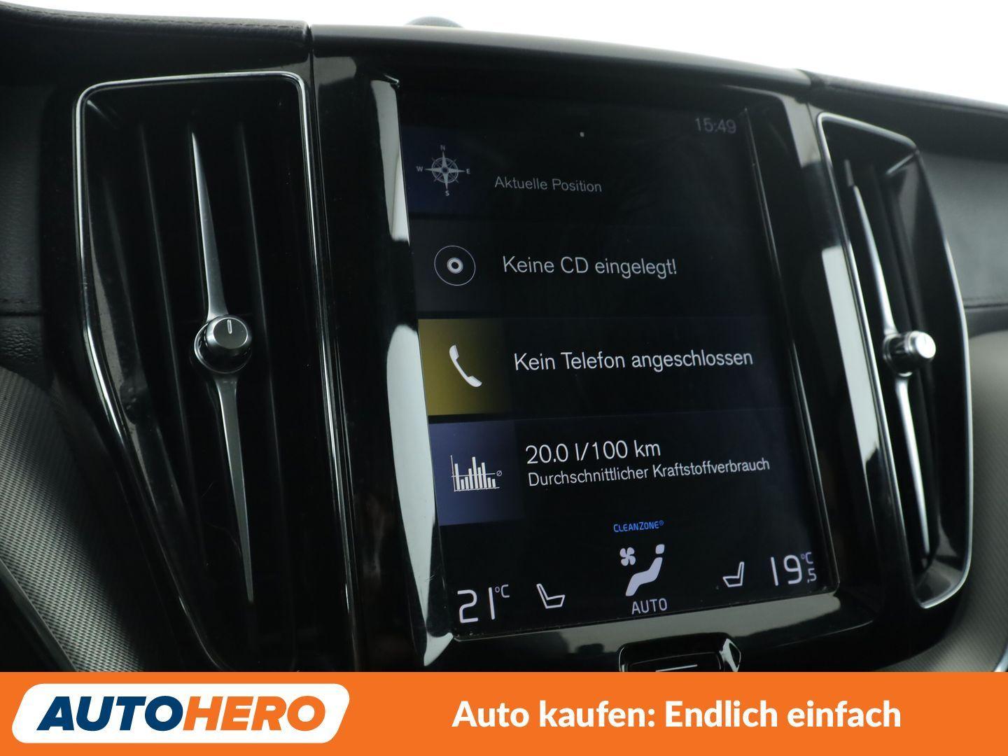 Volvo XC60 2.0 D5 R Design AWD Aut.*NAVI*HEAD-UP*LED*