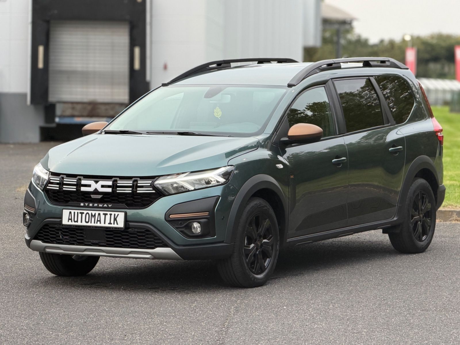 Dacia Jogger Hybrid 140 M-M-Auto Extreme 7-Sitzer imagem 2