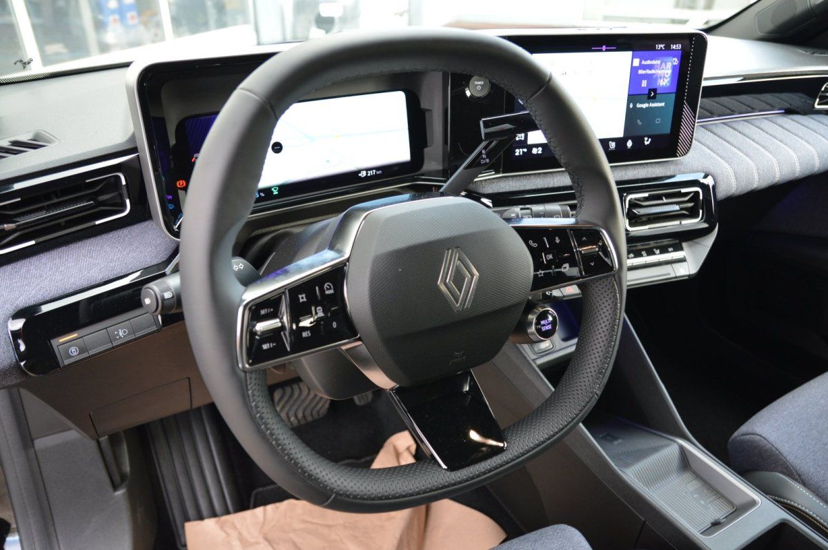 Fahrzeugabbildung Renault 5 E-Tech Electric   120 Urban Range Techno Winte