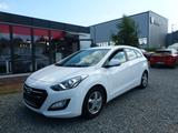 Hyundai i30 cw Automatik Navi TÜV/AU NEU - Hyundai i30 Gebrauchtwagen in Lübeck