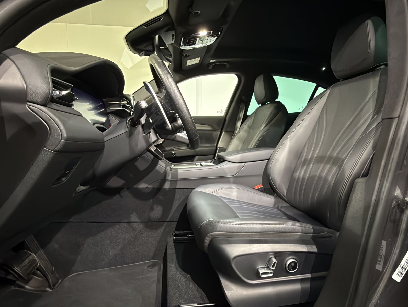 Maserati Grecale GT Hybrid AWD PANO 360 VOLL-LED foto 2