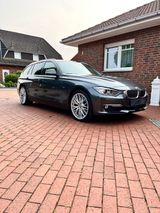 BMW 330d xDrive Touring Luxury Line Automat. Lux...