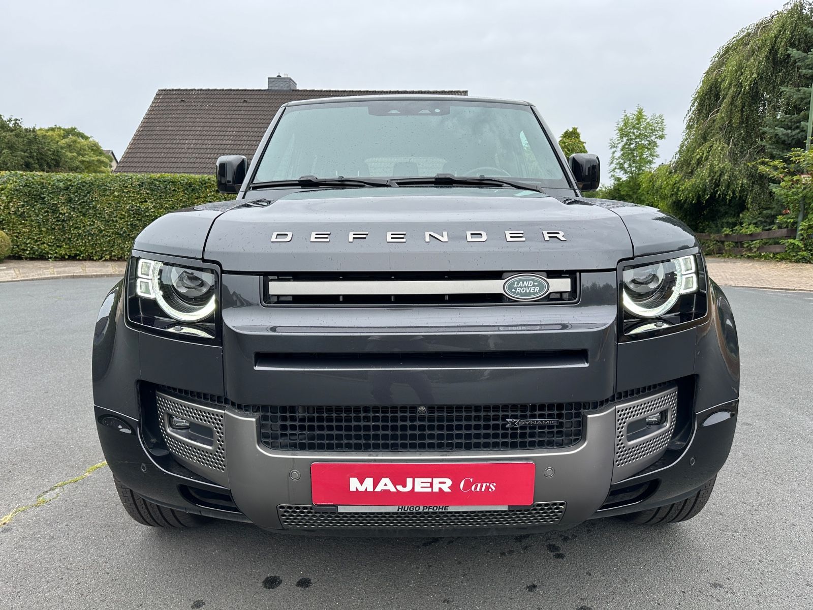 Fahrzeugabbildung Land Rover Defender 110 X-Dynamic 7Sitzer*MERIDIAN*LEDER
