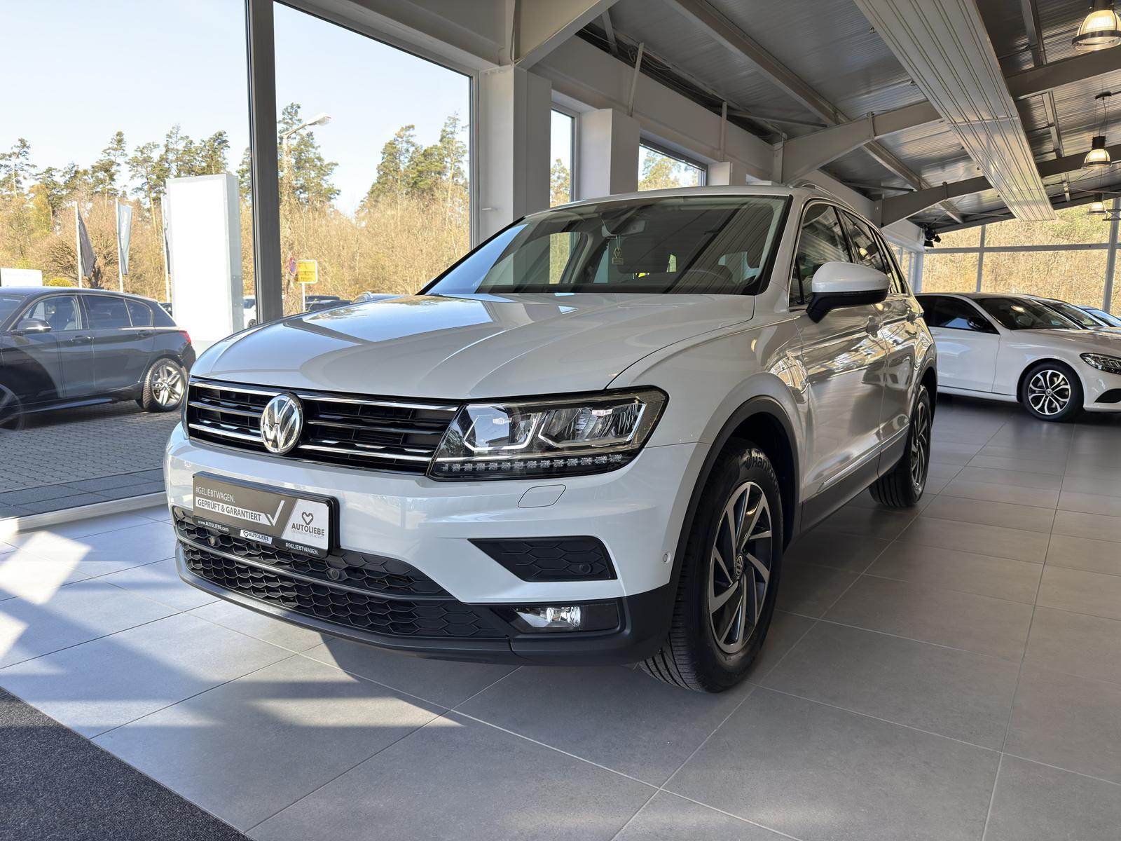 Volkswagen Tiguan 1.4 TSI Sound AHK*LED*RFK*ACC*CARPLAY