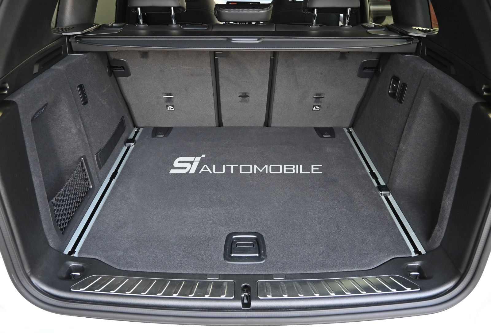Fahrzeugabbildung BMW X3 xDr20d °AHK°M SPORT LENKRAD°STANDHEIZUNG°360°