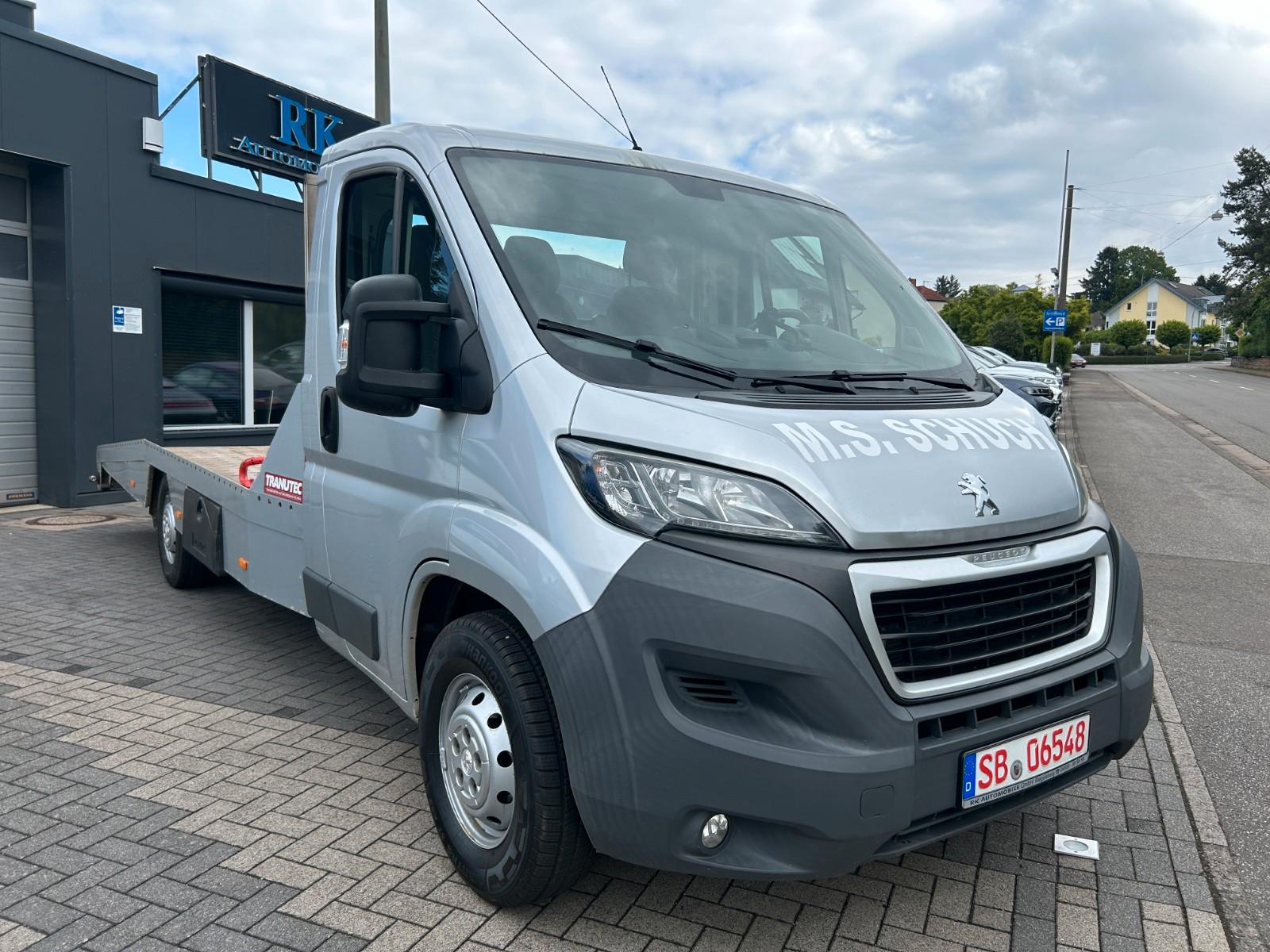 Peugeot Boxer Abschleppwagen