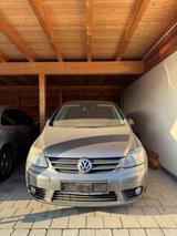 Volkswagen Golf Plus 1.6 Tour Automatik Tour - Volkswagen Golf Plus Tour mit Benzin-Antrieb