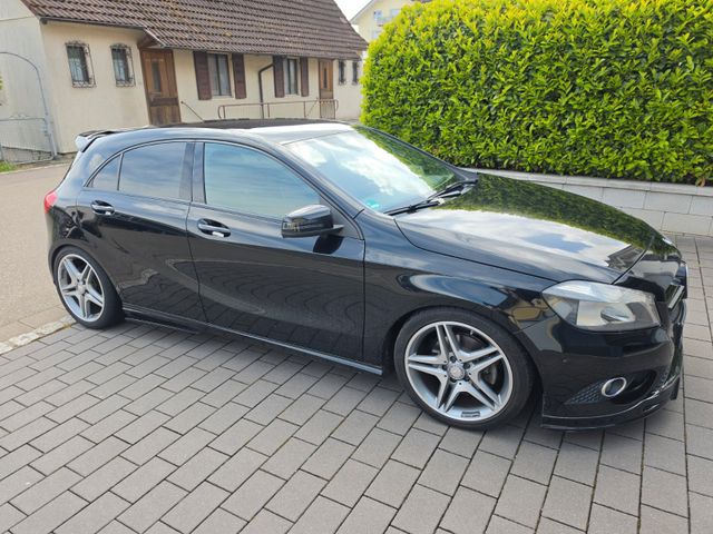 MERCEDES-BENZ A 200