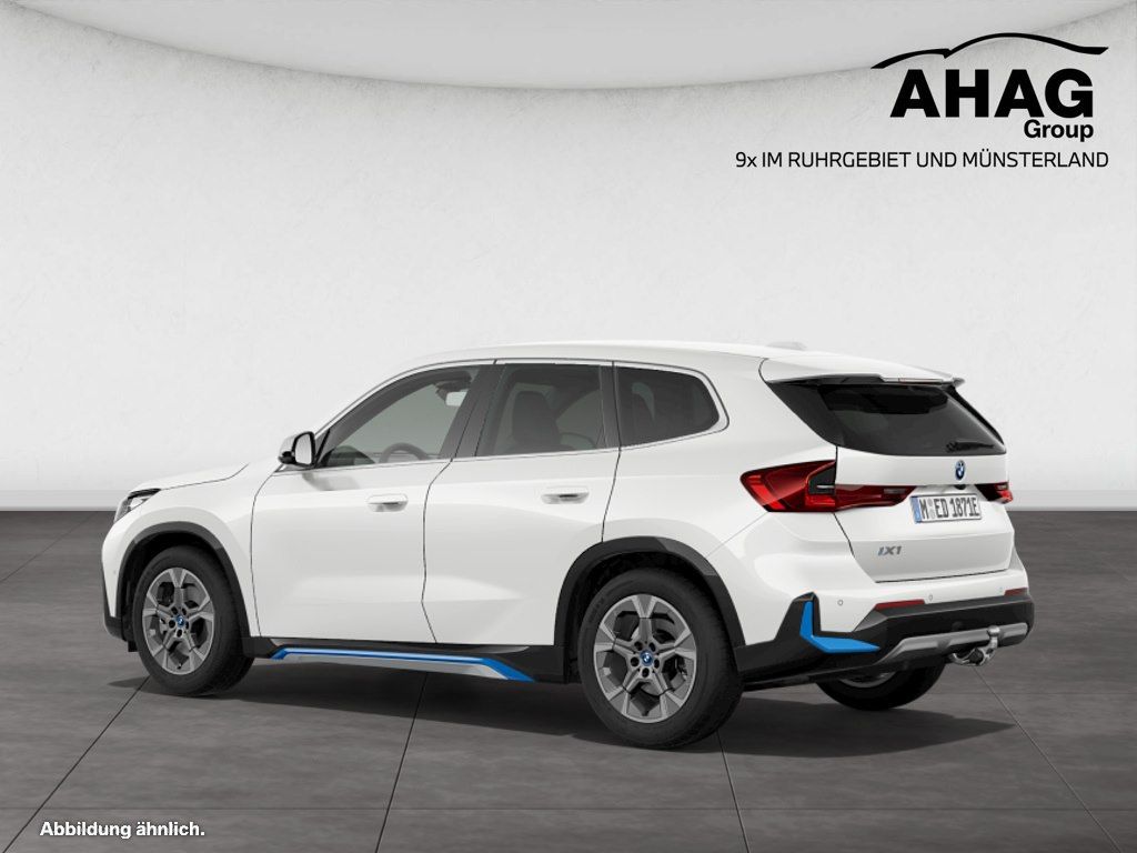 BMW iX1 - Bild 6