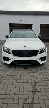 Mercedes-Benz MB E 300 d - AMG/Nightpaket/Pano/Keyles/LED - Mercedes-Benz E 300 in Erfurt