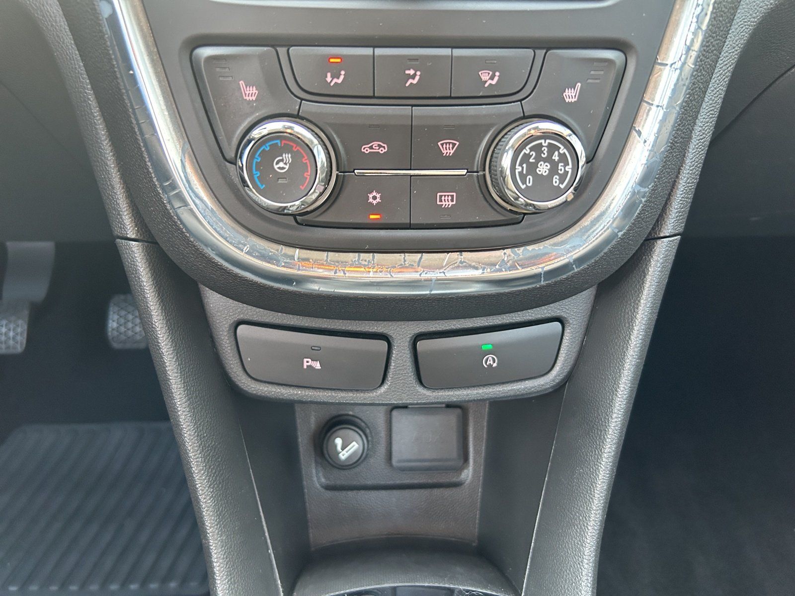 Fahrzeugabbildung Opel Mokka 1.6 Edition ecoFlex Sitzheizung/Garantie