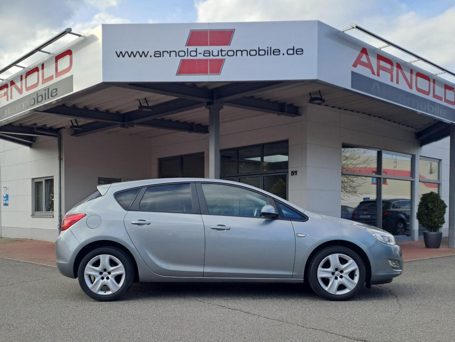 Opel Astra 1.4 Turbo Edition