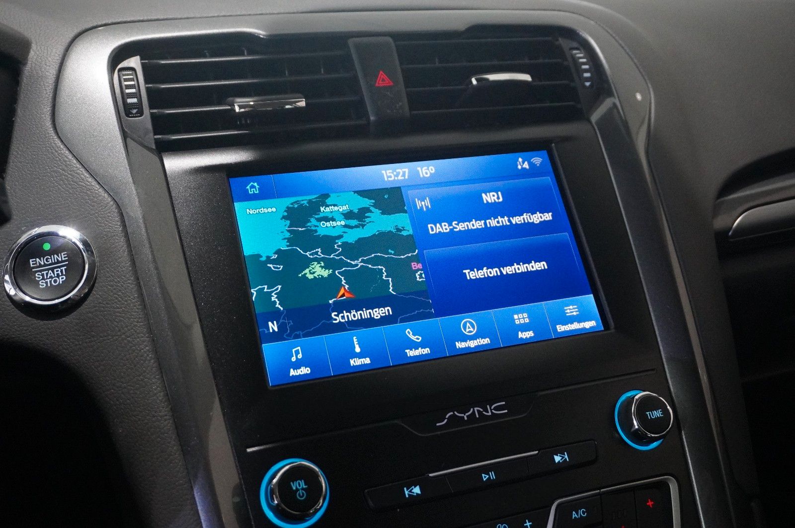 Fahrzeugabbildung Ford Mondeo Turnier 2.0 TITANIUM NAVI/LED/SPORT/DAB+