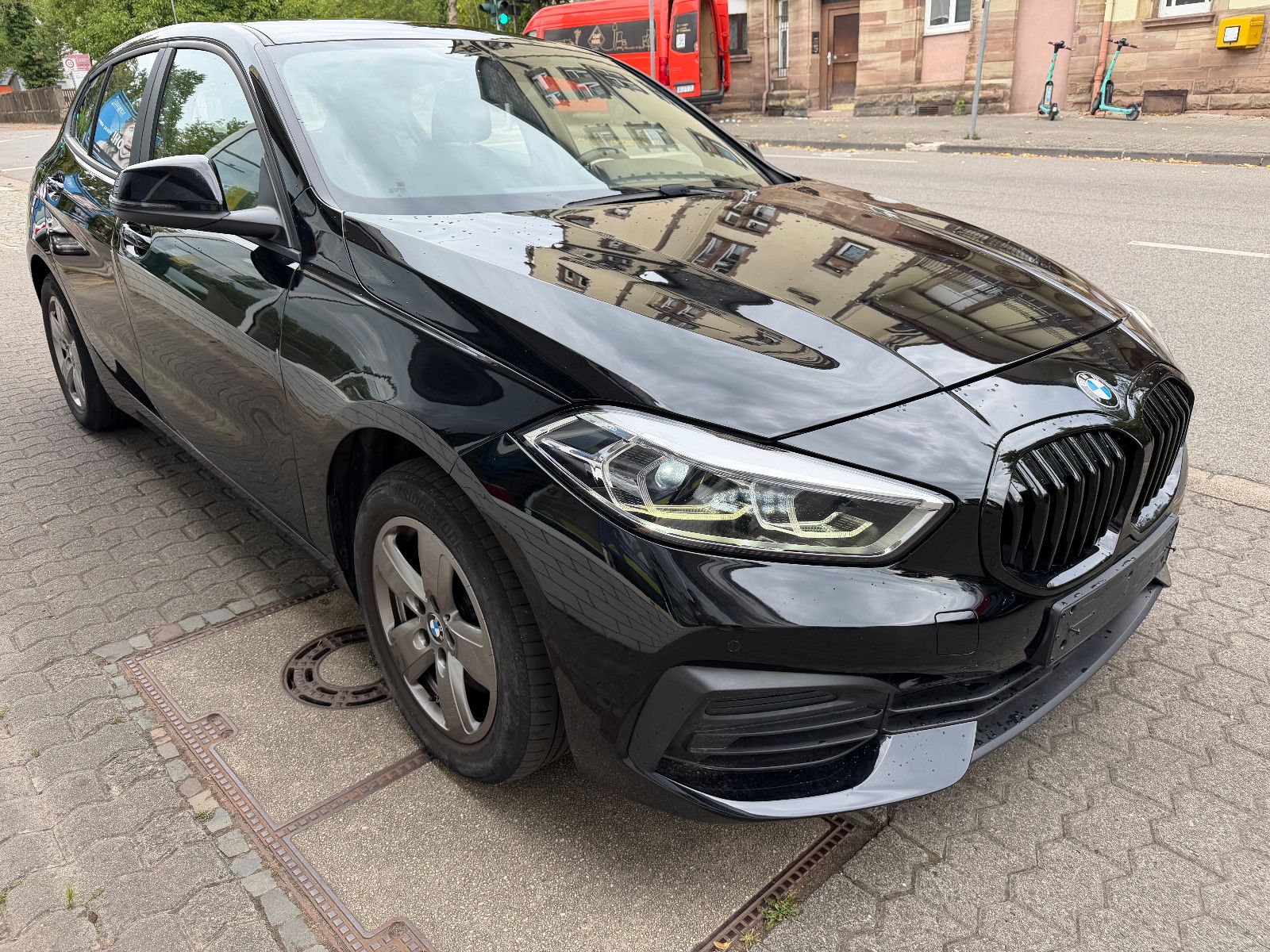 BMW 118 1 Limousine 118 i Advantage imagem 2