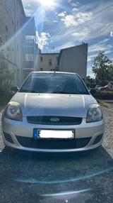 Ford Fiesta 1,3 51 kW Style Style - Ford Fiesta aus 2007: ST